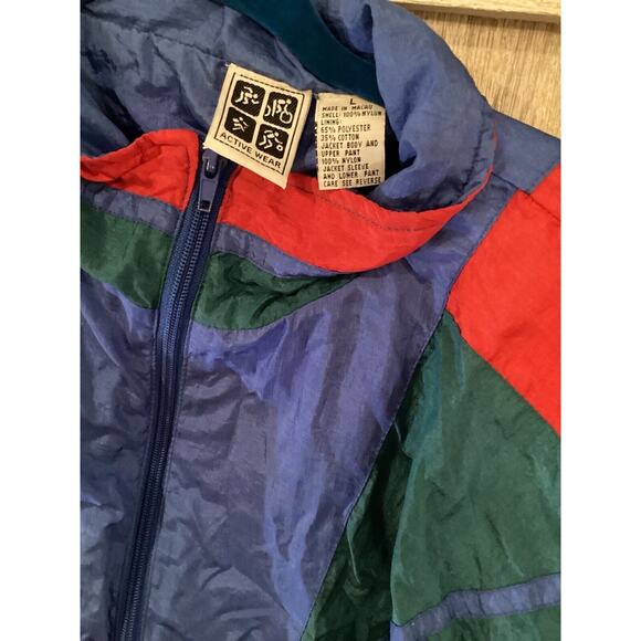 Vintage Active Wear Nylon Jacket Zip Up Blue Red Green Size large - Picture 3 of 9